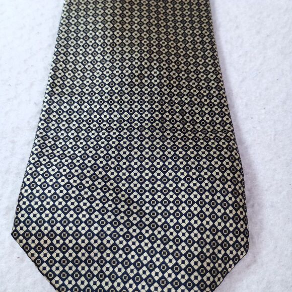 Stonehenge Gold Diamond Geometric Pattern Silk Tie Handmade - Picture 2 of 10